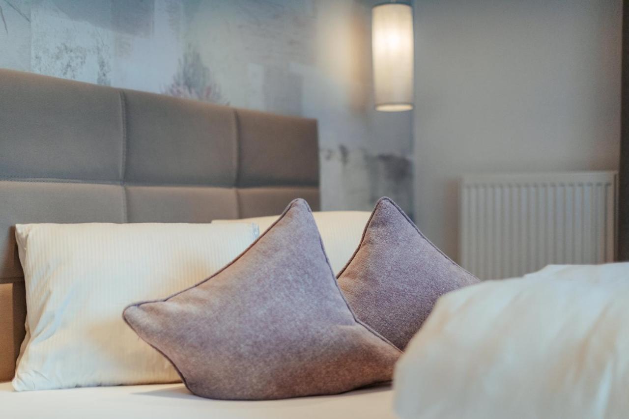 Hotel St-Leonhard Санкт-Леонгард-ім-Пітцталь Екстер'єр фото