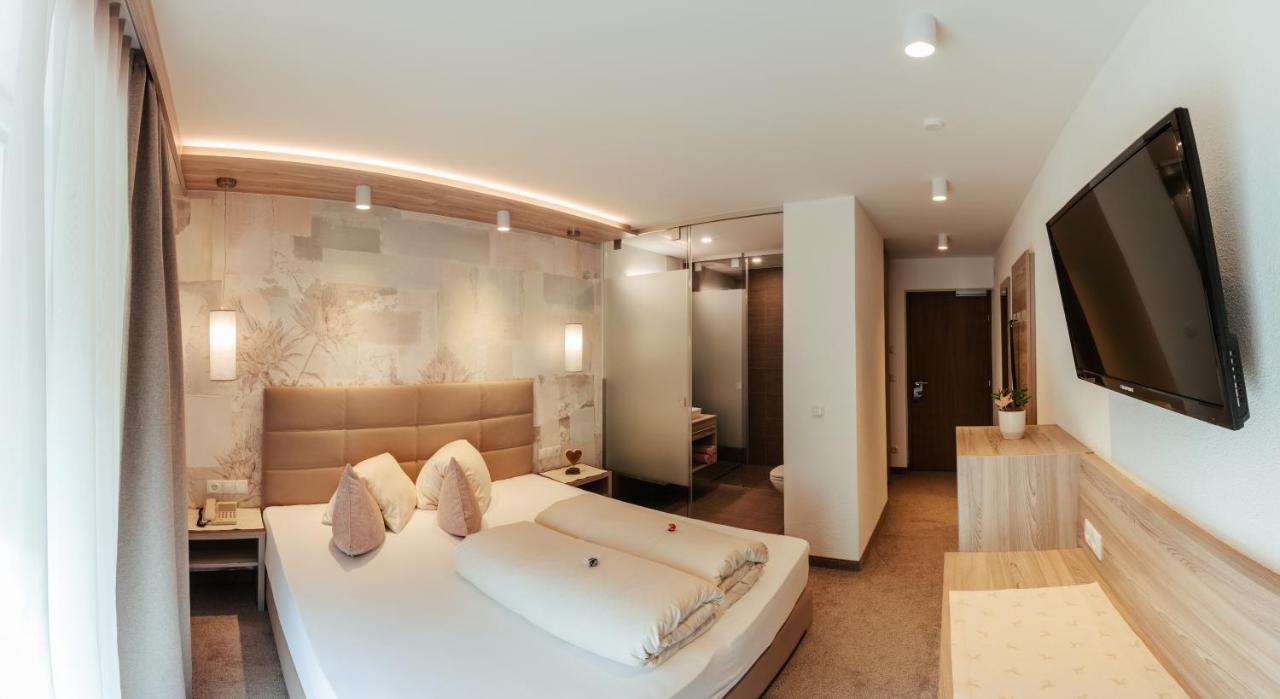 Hotel St-Leonhard Санкт-Леонгард-ім-Пітцталь Екстер'єр фото