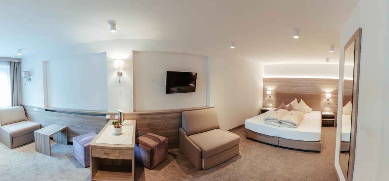 Hotel St-Leonhard Санкт-Леонгард-ім-Пітцталь Екстер'єр фото