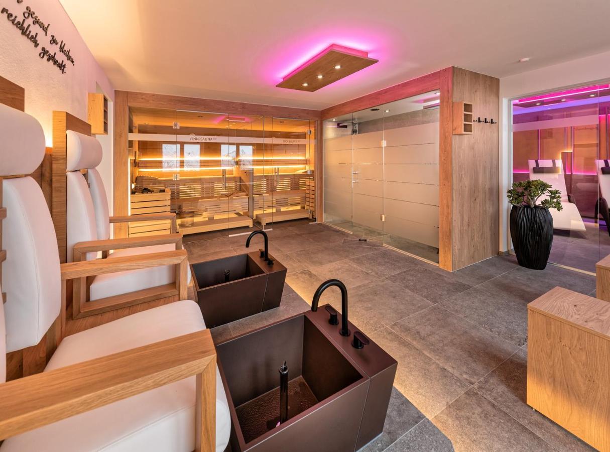 Hotel St-Leonhard Санкт-Леонгард-ім-Пітцталь Екстер'єр фото